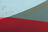 Containerschiff mal schön
