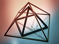 Pyramidale Dreiecke